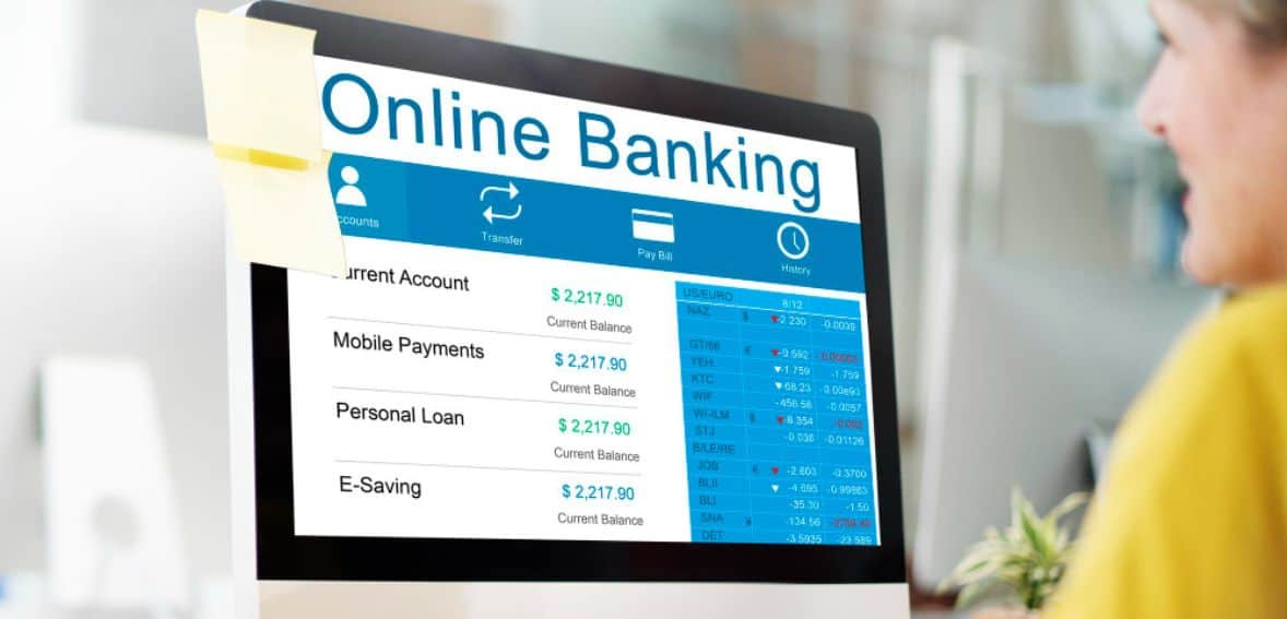 How Connected Banking Helps You Catch Errors Before They Spread